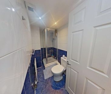 Pearson Terrace , Hyde Park - Photo 2