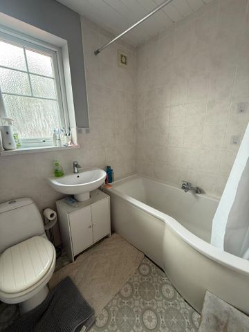 3 bedroom property to rent - Photo 5