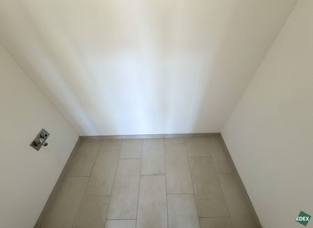 Attraktive 2-Zimmer-Wohnung mit Balkon direkt bei der U3 Kendlerstraße - Photo 5