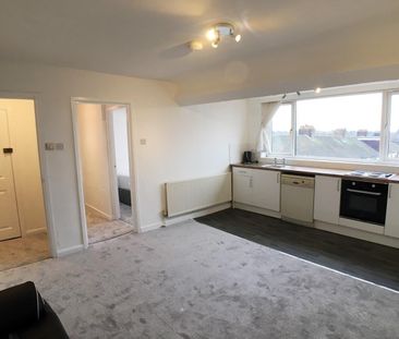 1 Bed Flat, Liverpool, L13 - Photo 2