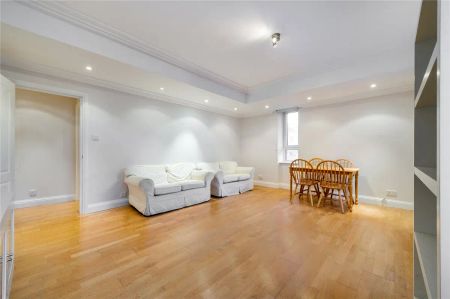 2 bedroom flat in 261 Upper Richmond Road - Photo 3