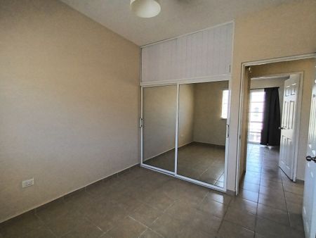 Renta de Casa en Privada Verona Residencial Santa Fe, Tijuana - Photo 5