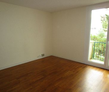 Location Appartement 4 pièces 70m² RENNES 35000 - Photo 3