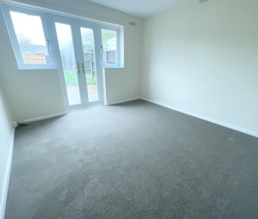 Falstaff Drive Rugby - Photo 3