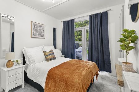 1 bedroom in a house share to rent - Photo 2