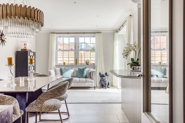 5 bedroom detached house to rent - Photo 1