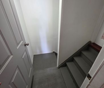 For Lease - 25 Judith Crescent Unit# Lower, Brampton, Ontario - Photo 1