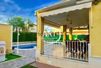 Alquiler de casa o chalet independiente en Gallipont