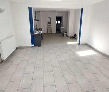 Location Appartement 2 pièces 62m² CAMBRAI 59400 - Photo 2