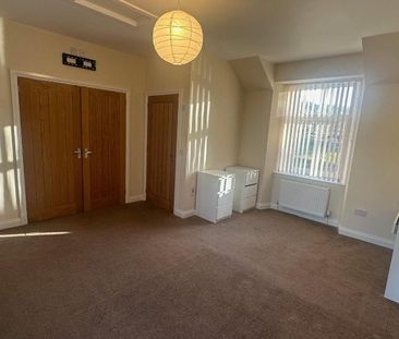 3 bedroom barn conversion to rent - Photo 2