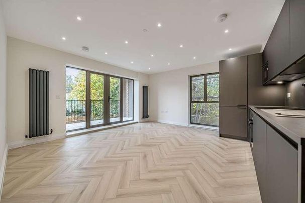 Hutchins Close, Swanley, BR8 - Photo 1