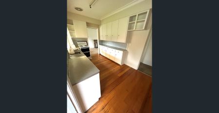 Cute, Cosy and Close to Town - Photo 3