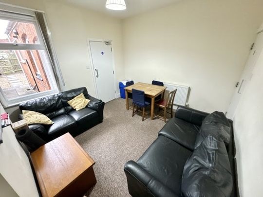 Newcombe Road, CV5, Property for rent - Photo 1