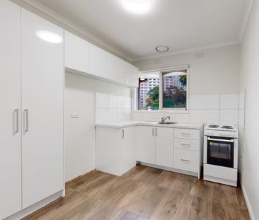 3/4 George Street, North Melbourne - Photo 1