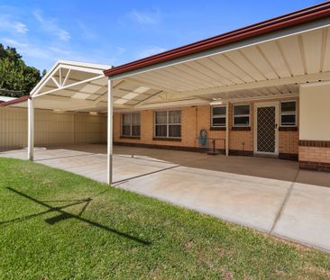 Delightful Family Home - Photo 4