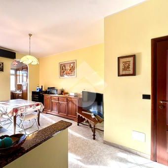 Bilocale in affitto - Photo 2