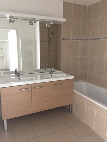 Location Appartement 3 pièces 68m² BESANCON 25000 - Photo 5