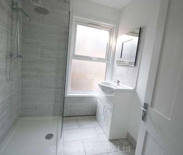 Student House Share -, Napier Avenue, Southend On Sea, SS1 - Photo 5