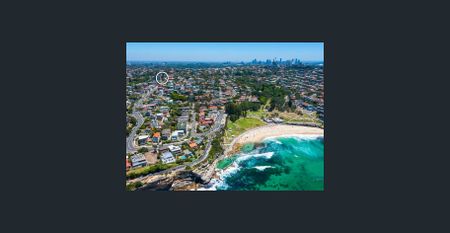 Charming One Bedroom Apartment a Stroll to Bronte Beach! - Photo 5