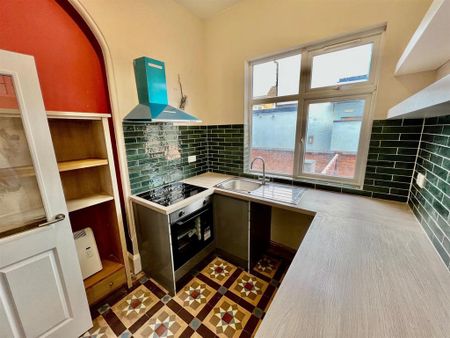 1 bedroom semi-detached house to rent - Photo 4