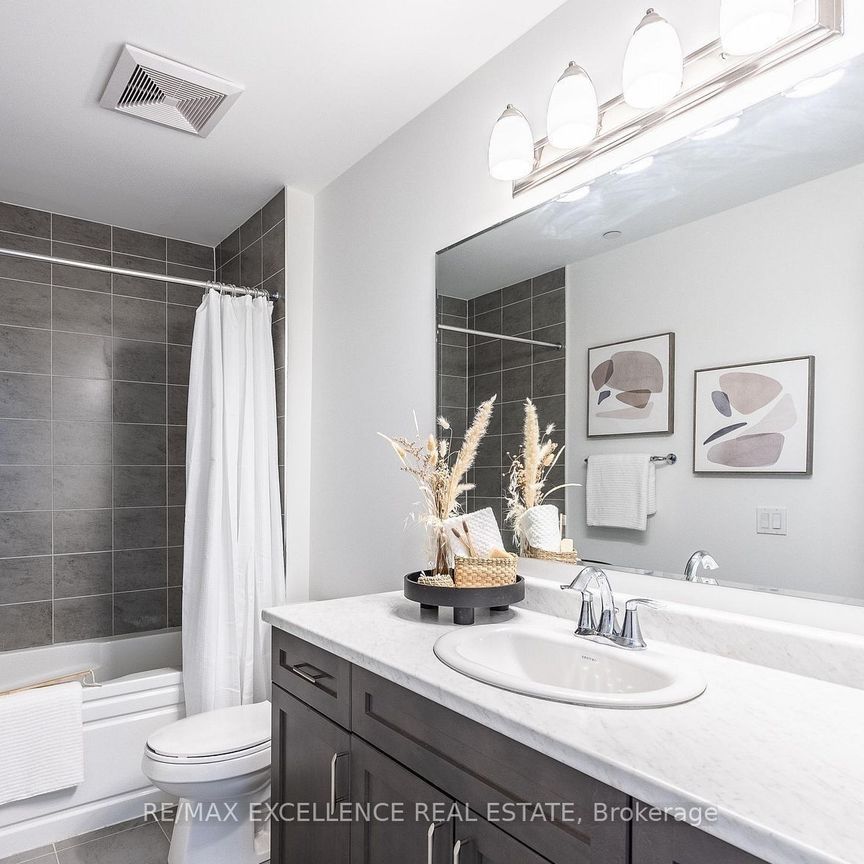 For Lease - 95 Dundas Street Unit# 118, Oakville, Ontario - Photo 1