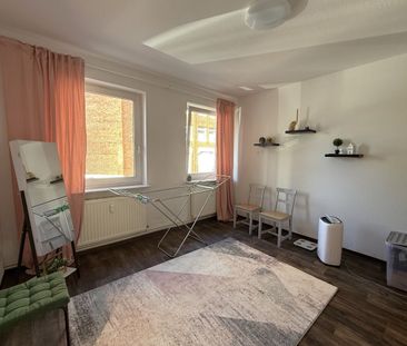 Bremerhaven-Mitte // 4,5-Zimmer-Wohnung im Zentrum - Foto 1