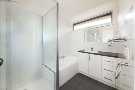 Quiet Location - Photo 4