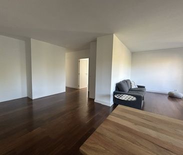 Apartamento T2, Remodelado, com garagem, na Foz - Porto - Photo 1