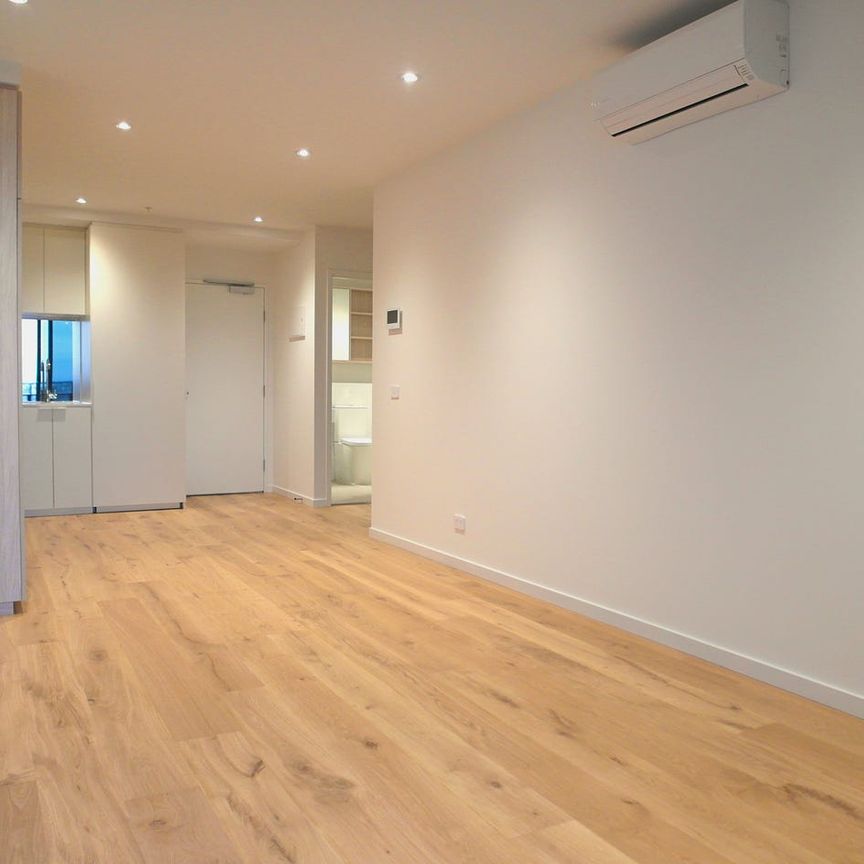 Stunning 2 Bedroom 2 Bathroom Apartment for Rent!!! - Photo 1