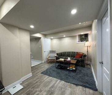 71 Vezna Crescent #Basement - Photo 4