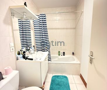Location Appartement 1 pièce 26m² LA ROCHE SUR YON 85000 - Photo 3