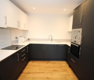 2 bedroom apartment to rent - Photo 4