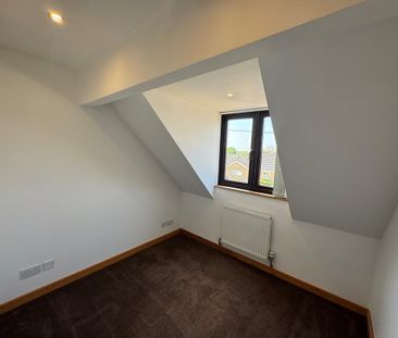 4 bedroom detached house to rent - Photo 6