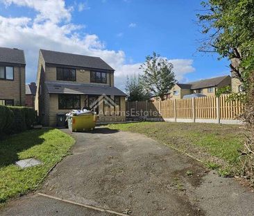 Nook Green, Dewsbury, WF12 - Photo 1