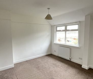 Tang Hall Lane - Photo 4