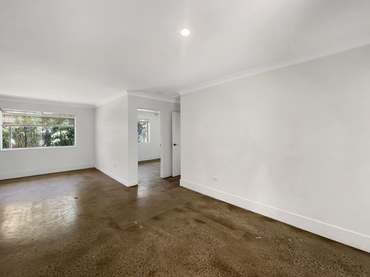 Spacious Home in a Prime Mullumbimby Location (Electricity Included) - Photo 1
