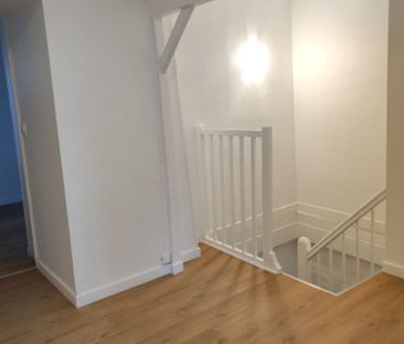 Location Appartement 2 pièces 39m² BARENTIN 76360 - Photo 4