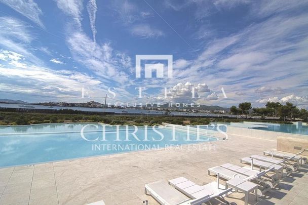 Luxury Apartment for rent in Ibiza, Balearic Islands - Photo 1