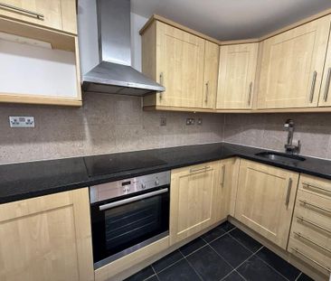 2 bedroom flat to rent - Photo 6