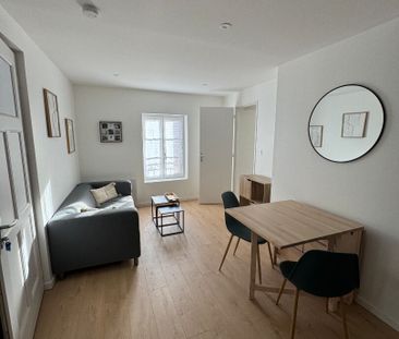 Location Appartement 2 pièces 30m² - Photo 3