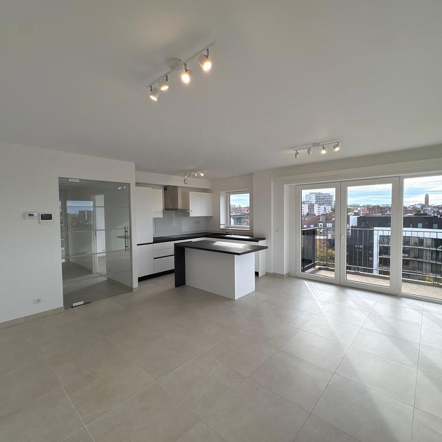 Appartement - à louer - 1 300 € 1140 Evere - Photo 1