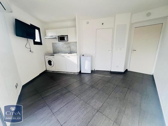 Location Appartement 1 pièce 15m² LE CANNET 06110 - Photo 1
