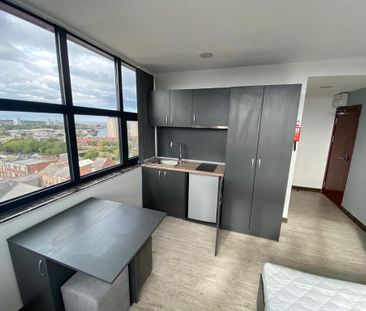 1 bedroom apartment to rent - Photo 2