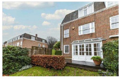 4 bedroom detached house to rent - Photo 3