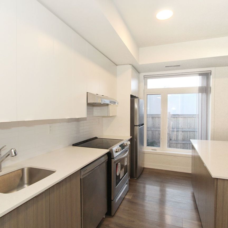 For Lease - 160 Canon Jackson Drive Unit# 209, Toronto, Ontario - Photo 1