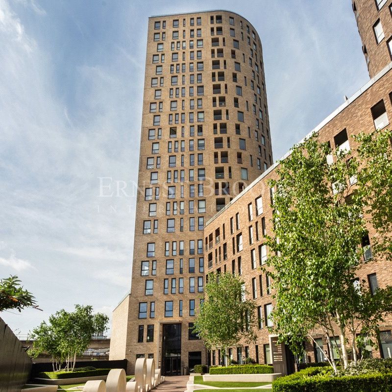 Roosevelt Tower, 18 Williamsburg Plaza, E14 9NW - Photo 1