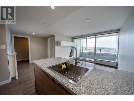 2501 489 INTERURBAN WAY, Vancouver, British Columbia - Photo 2