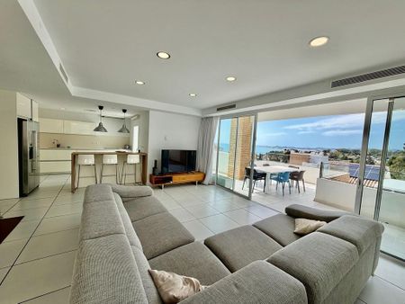 4 room luxury House for rent in Benalmádena, Spain - Photo 3