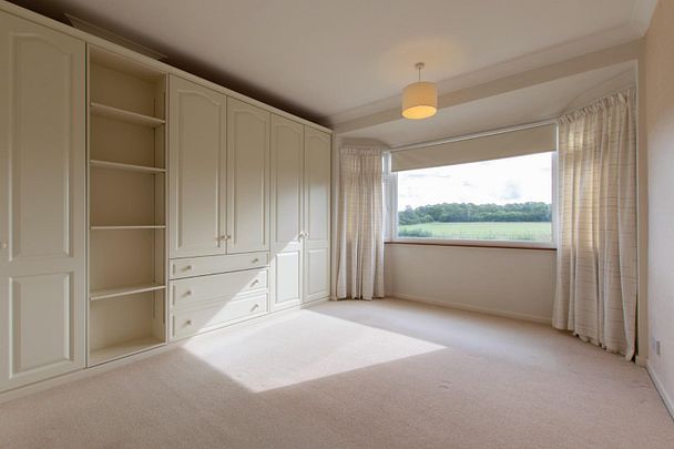 Hinton Way, Great Shelford - Photo 1