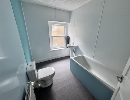 2 Bedroom Apartment To Let - Photo 2